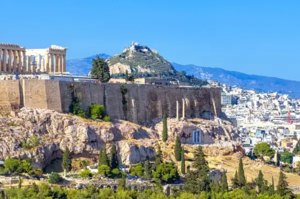 AWS Weekly Dispatch: Empowering Latin American Builders and Expanding European Infrastructure with Athens Local Zone