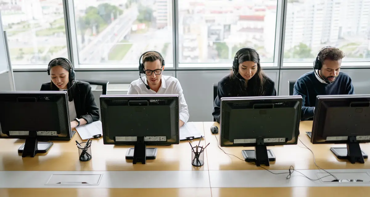 Beyond Automation: How Context-Aware AI Orchestration is Redefining Enterprise Customer Experience