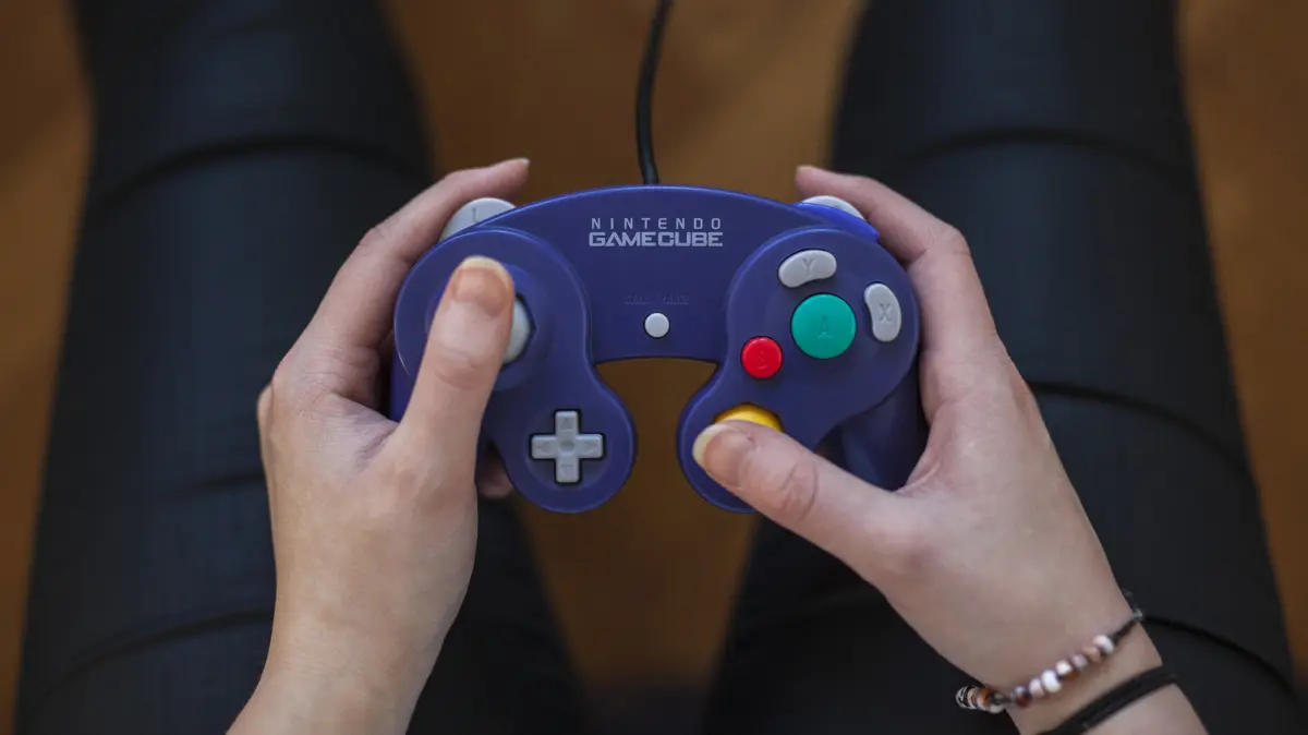 Defying Decades: The Anatomy and Enduring Legacy of Nintendo’s GameCube Controller