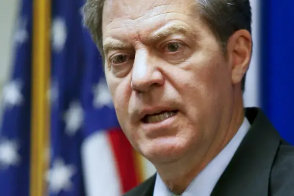 Dismantling Kansas: How Ultraconservative Ideology, ALEC Playbooks, and the Brownback Administration Starved Public Education