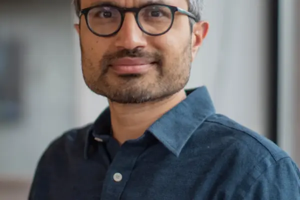 From Humanities to High-Tech: How Ali Hussain Built AI Financial Automation Startup Tabs into a $400 Million Powerhouse