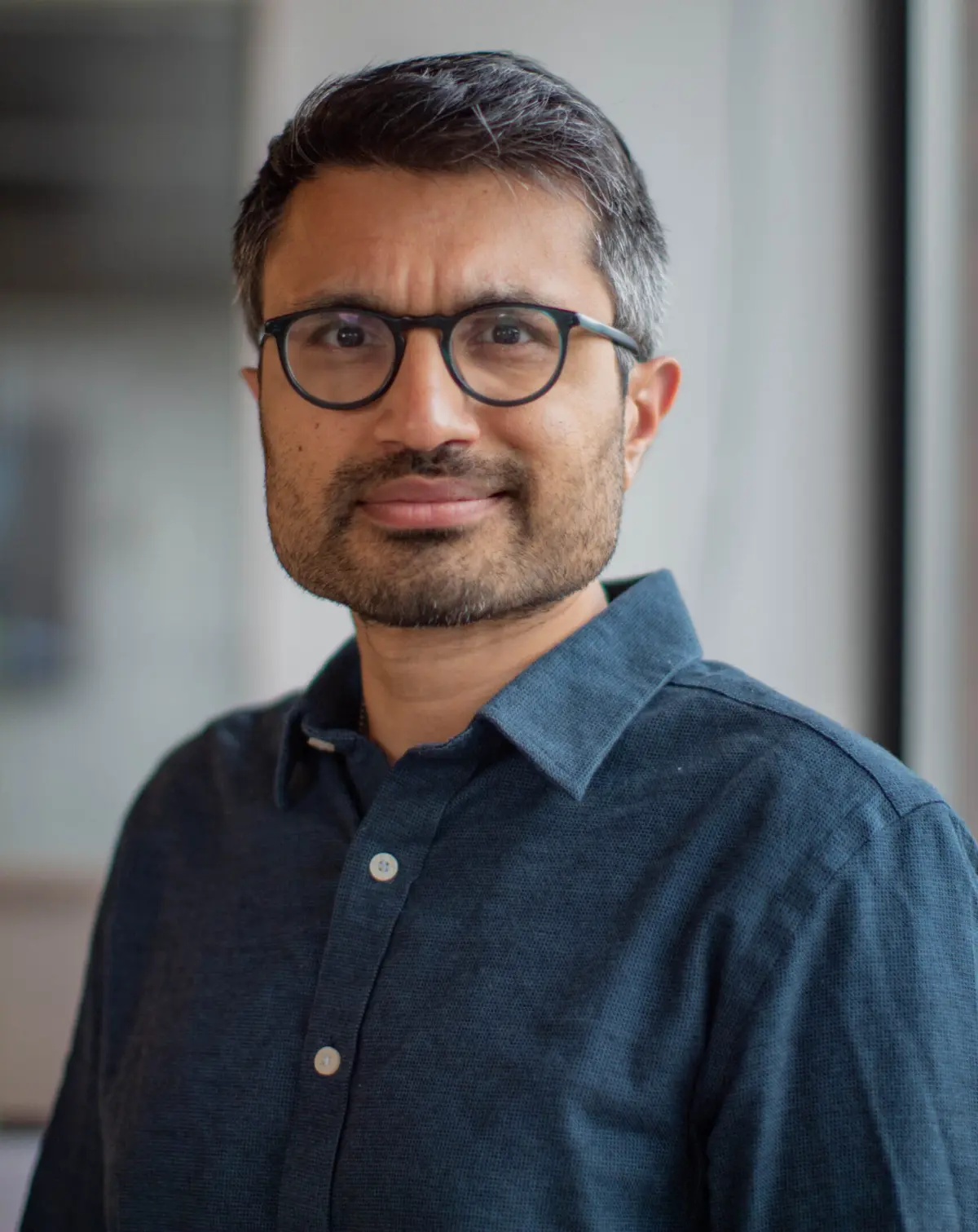 From Humanities to High-Tech: How Ali Hussain Built AI Financial Automation Startup Tabs into a $400 Million Powerhouse