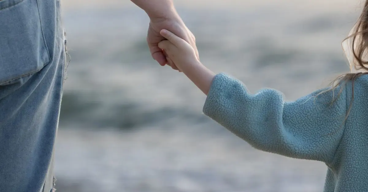 Navigating the Invisible Wall: When Parallel Parenting Demands Vital Information Sharing