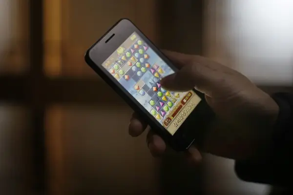 Rethinking Our Connection: California Health Officials Issue Groundbreaking Guidelines on Cellphone Radiation and Daily Safety Habits