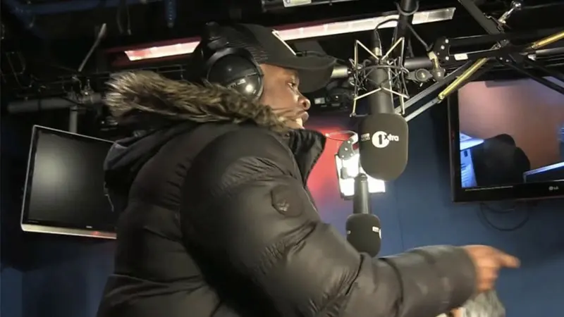 The Anatomy of a Viral Phenomenon: How Michael Dapaah’s “Man’s Not Hot” Reshaped Internet Culture