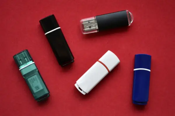 The Disappearing Gigabyte: How High-Density NAND and Economics Killed the Small USB Drive