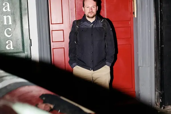 The Face of the Frontlines: How Rémy Buisine and Live-Social Journalism Captured the Soul of France’s Unrest