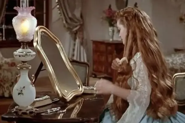 The Morality Mane: How TikTok and Modern Beauty Culture Turned Hair Loss into a Moral Failing