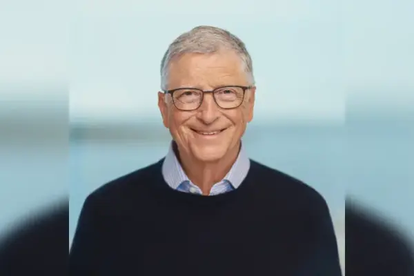 The Unstoppable Juggernaut: Bill Gates Sounds the Alarm on AI’s Breakneck Pace and Missing Guardrails