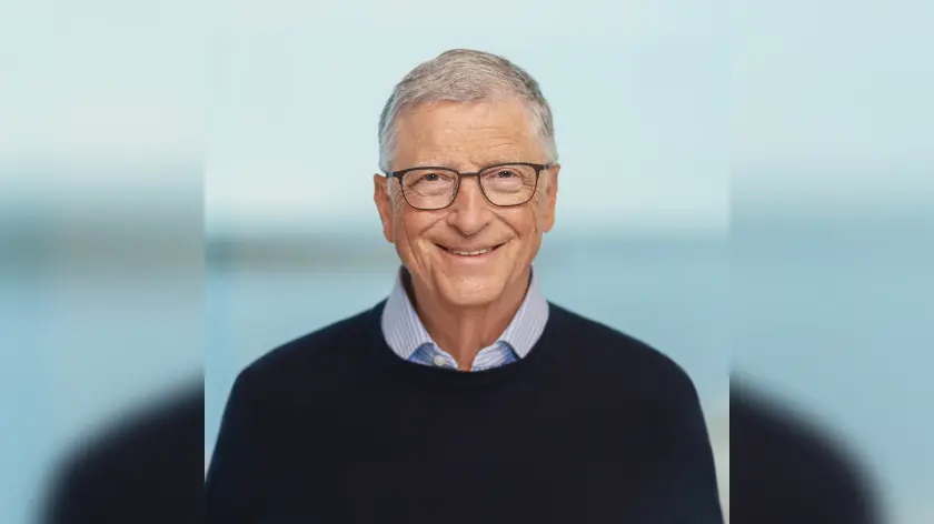The Unstoppable Juggernaut: Bill Gates Sounds the Alarm on AI’s Breakneck Pace and Missing Guardrails