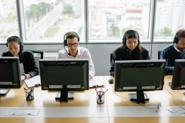 Beyond the Automation Mirage: How Enterprise Architecture is Shifting to Context-Aware AI Orchestration