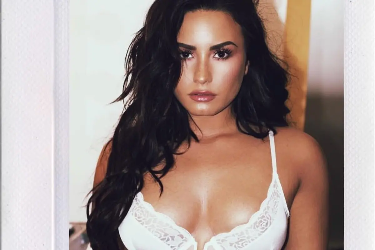 Beyond the Double-Tap: The Psychology of the Modern Thirst Trap