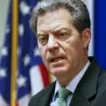 Dismantling the Classroom: How Ultraconservative Ideology, ALEC Playbooks, and the Brownback Administration Hallow Kansas Public Education