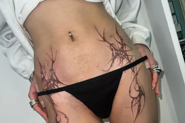Etching the Organic: How Biomorphic Tattoos Are Redefining Body Art in a Hyper-Digital Age
