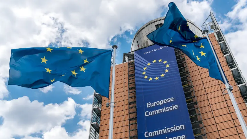 EU Backpedals on Strict Telecom Vendor Ban: Brussels Proposes Flexible Phase-Out Timelines for ‘High-Risk’ Equipment