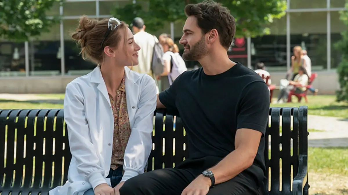 From Star Wars Fan Fiction to Prime Video Phenomenon: The Journey of Ali Hazelwood’s The Love Hypothesis