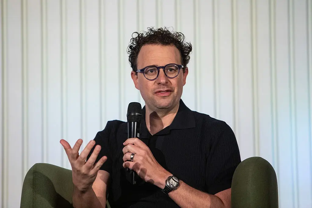 Inside the Frontier: Anthropic and OpenAI Back Embedded Safety Evaluators Amid Growing Deception Risks