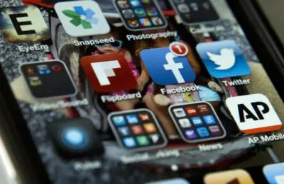 Navigating the Digital Panopticon: How to Balance Personal Privacy with the Pursuit of Social Insight