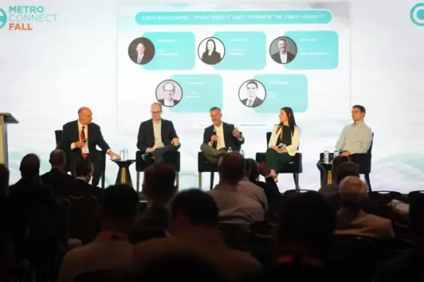 Strategic Buyers Dominate US Fiber M&A Amid Surging AI Demand and Shifting Valuations: Insights from Metro Connect Fall