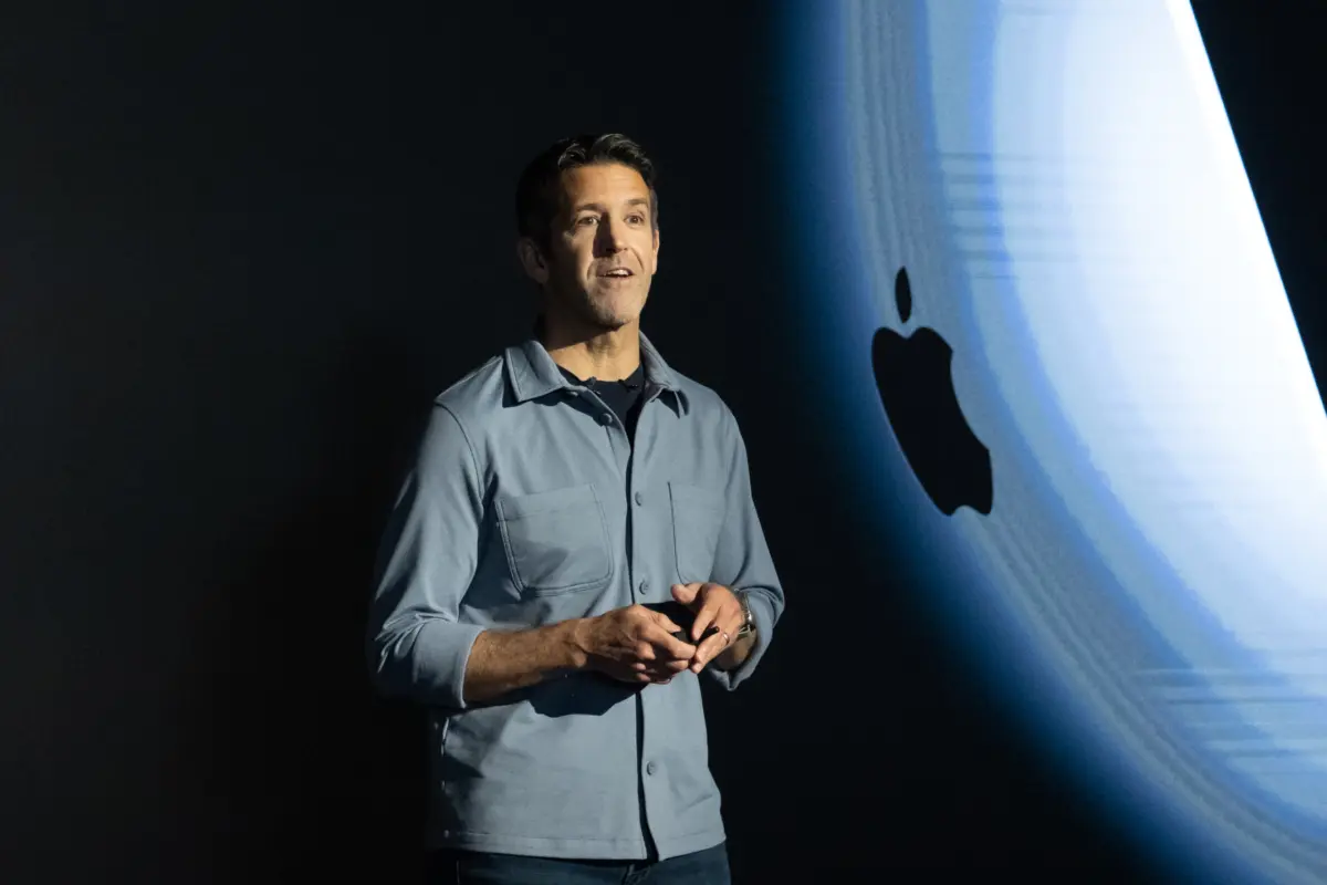 The Dawn of the Ternus Era: Inside Apple’s Historic Leadership Transition and the Pivot Toward an AI-Driven Future