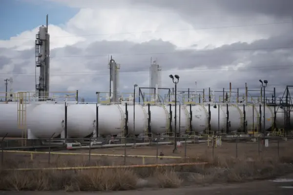 The Great Gas Rush: How America’s AI Boom is Forging a Fossil Fuel Revival