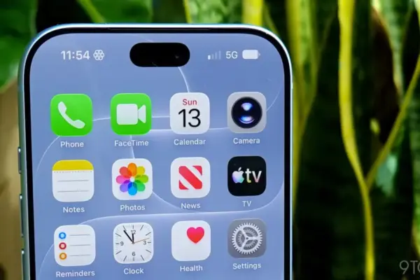 Apple Confirms Critical Hardware Failure Affecting iPhone 18 Pro Max on AT&T, Urges Immediate Updates