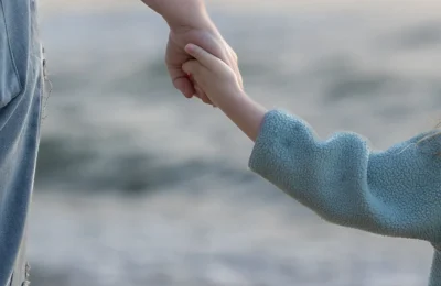 Beyond the Breaking Point: Understanding Parental Burnout in Vulnerable Households