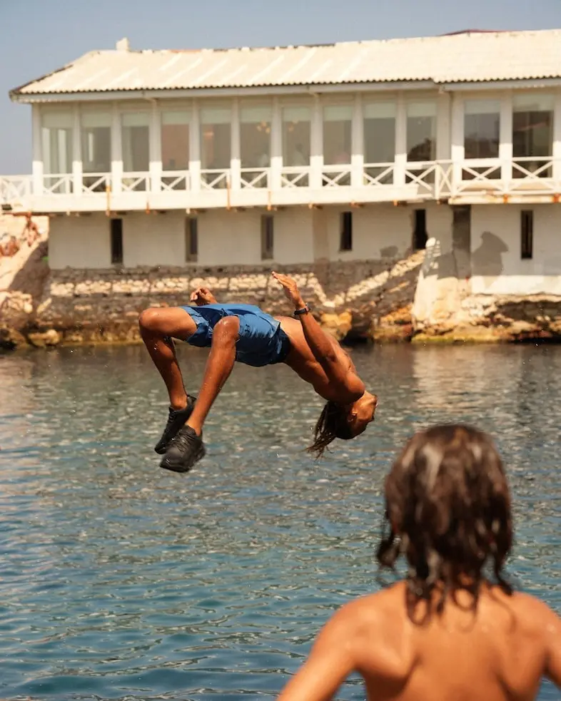 Beyond the Feed: How an Unlikely Brotherhood in Marseille is Redefining Modern Kinship