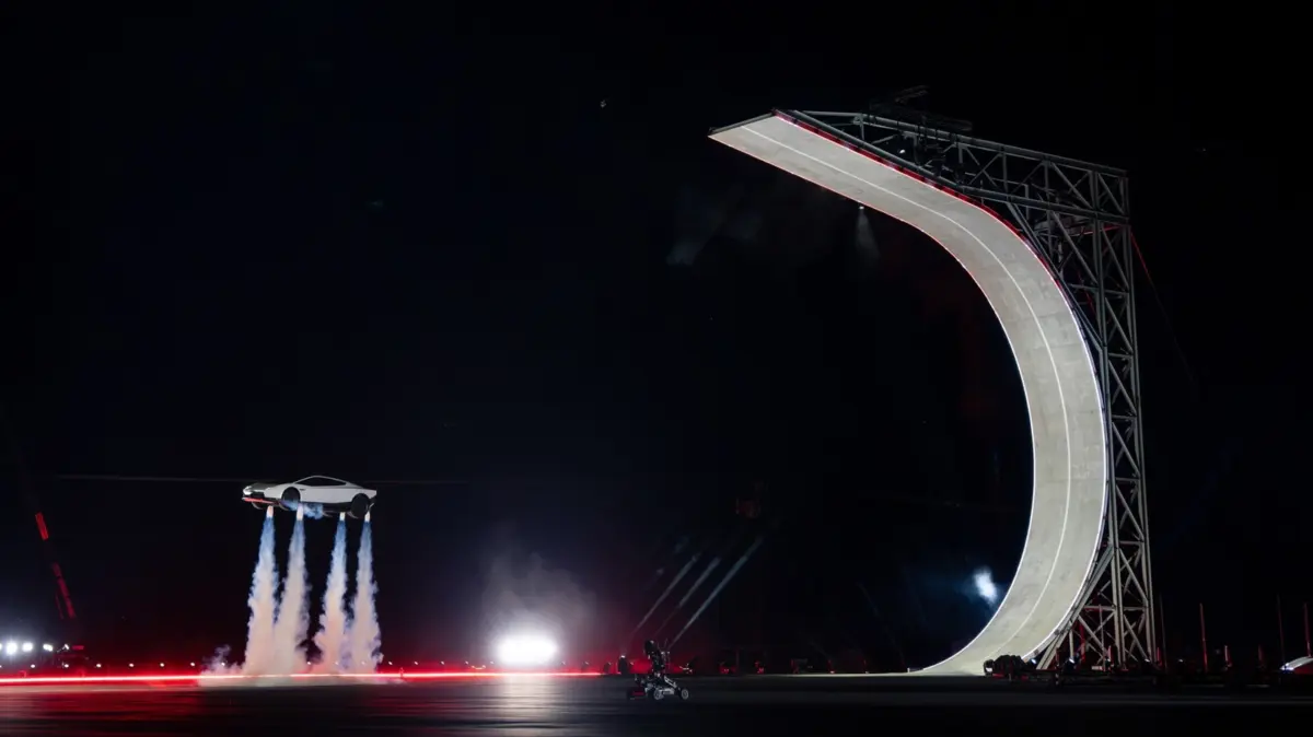 Engineering the Impossible: How Tesla’s Thruster-Assisted Roadster Echoes Decades-Old Missile Defense Technology