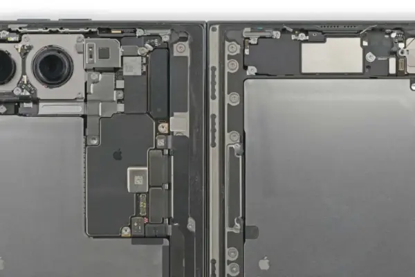 Inside Apple’s Foldable Frontier: iFixit’s iPhone Duo Teardown Uncovers Engineering Triumphs and Potential Display Flaws