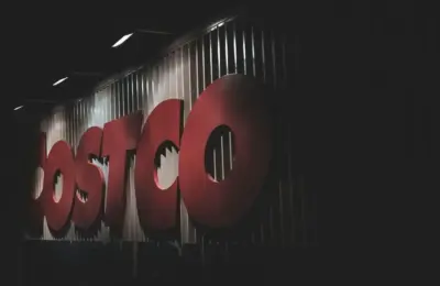 Navigating Costco’s 2026 Holiday Savings Strategy: An Exhaustive Guide to Waves, Deals, and Competitor Landscape