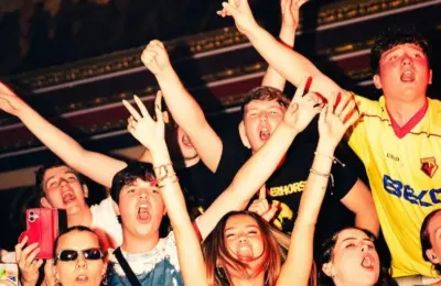 Raw, Loud, and Unfiltered: Why Britain is Finally Having Its Grunge Moment