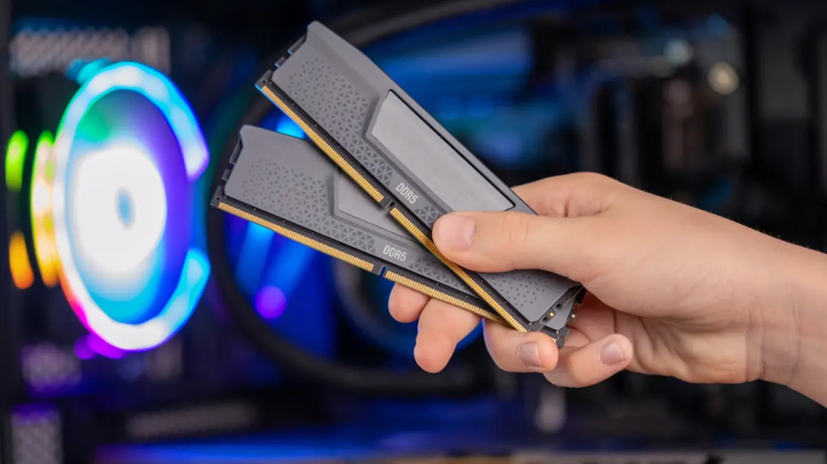 The 8GB Laptop Trap: Why Sky-High RAM Prices Mean You Must Bypass Budget Machines