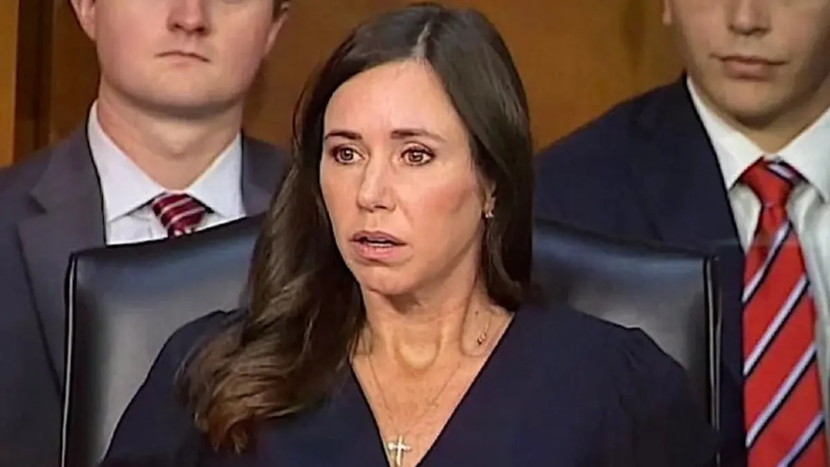 The Anatomy of a Viral Gaffe: How Senator Katie Britt’s Senate Hearing Reaction Captured the Internet’s Imagination