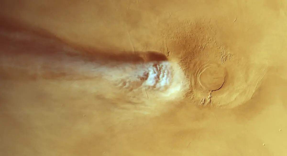 The Mystery of the Martian Mega-Cloud: How a 1,000-Mile Atmospheric Phenomenon Is Rewriting Physics